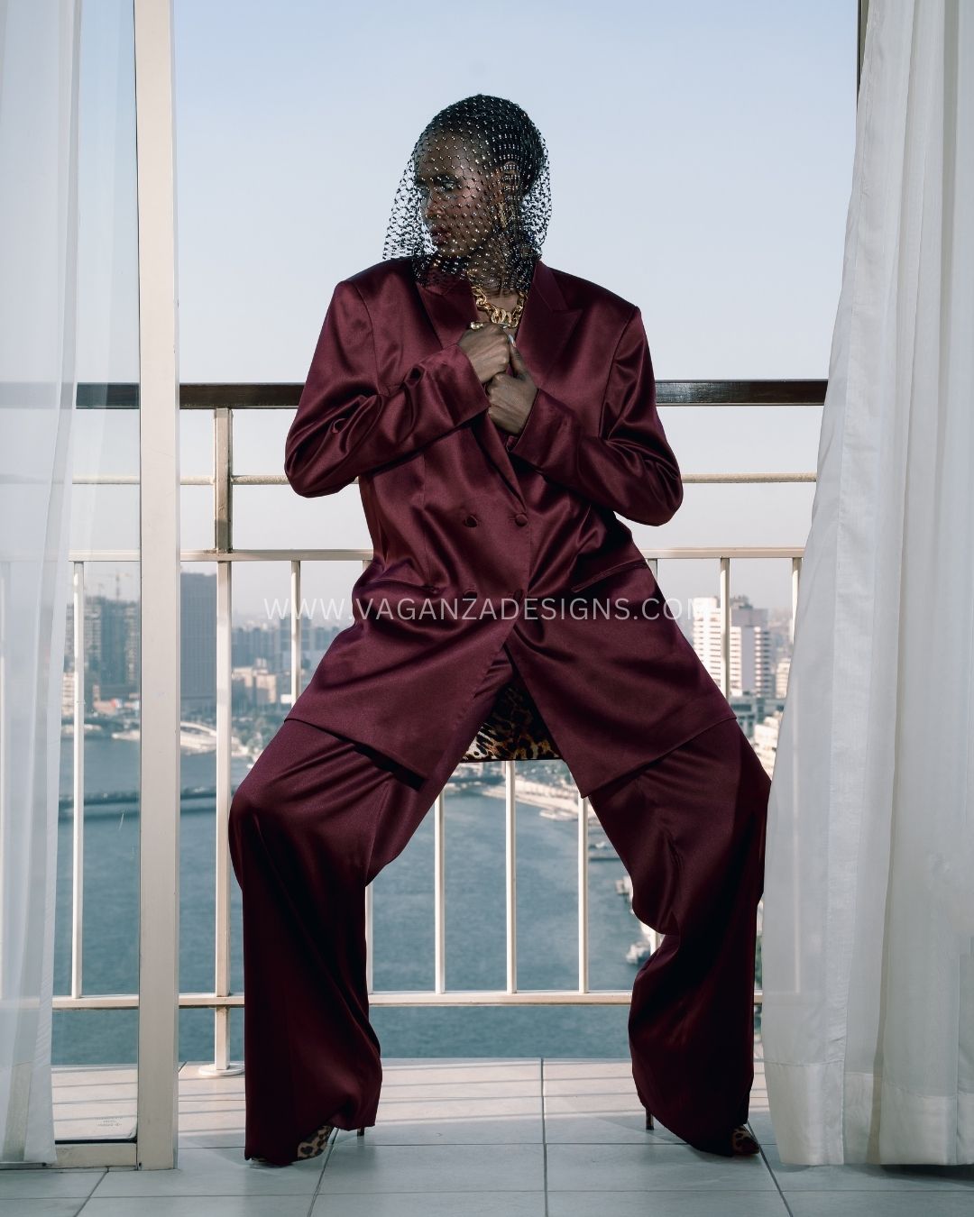 Rubina Suit