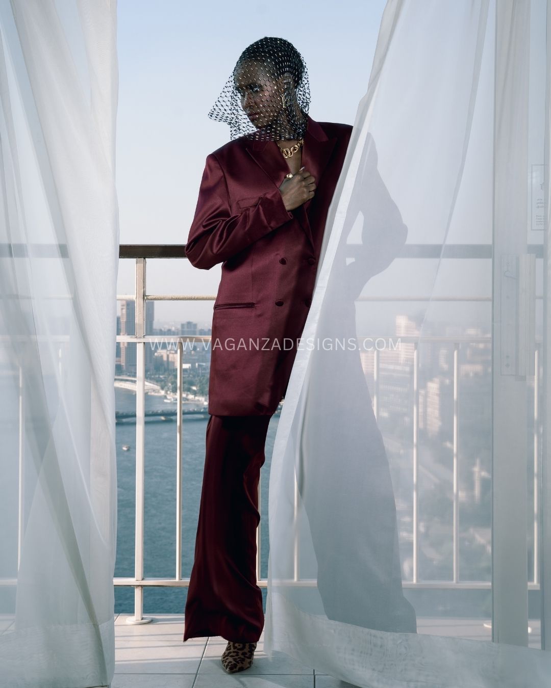 Rubina Suit