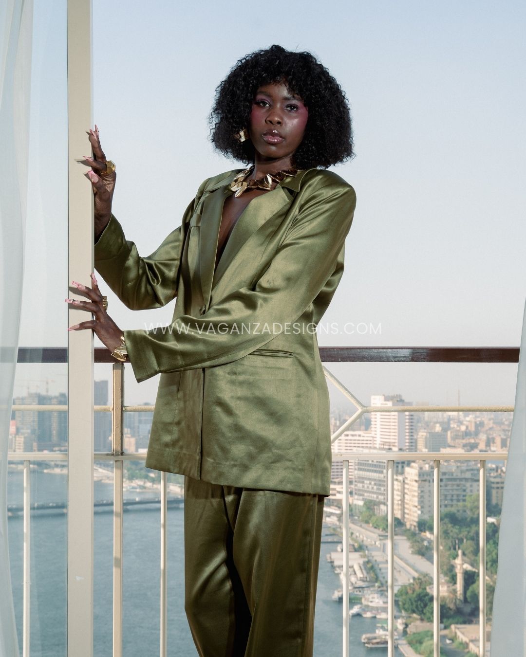 Olivina Suit