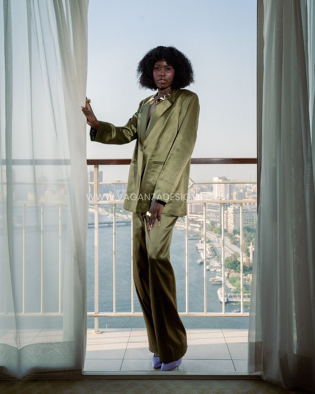 Olivina Suit