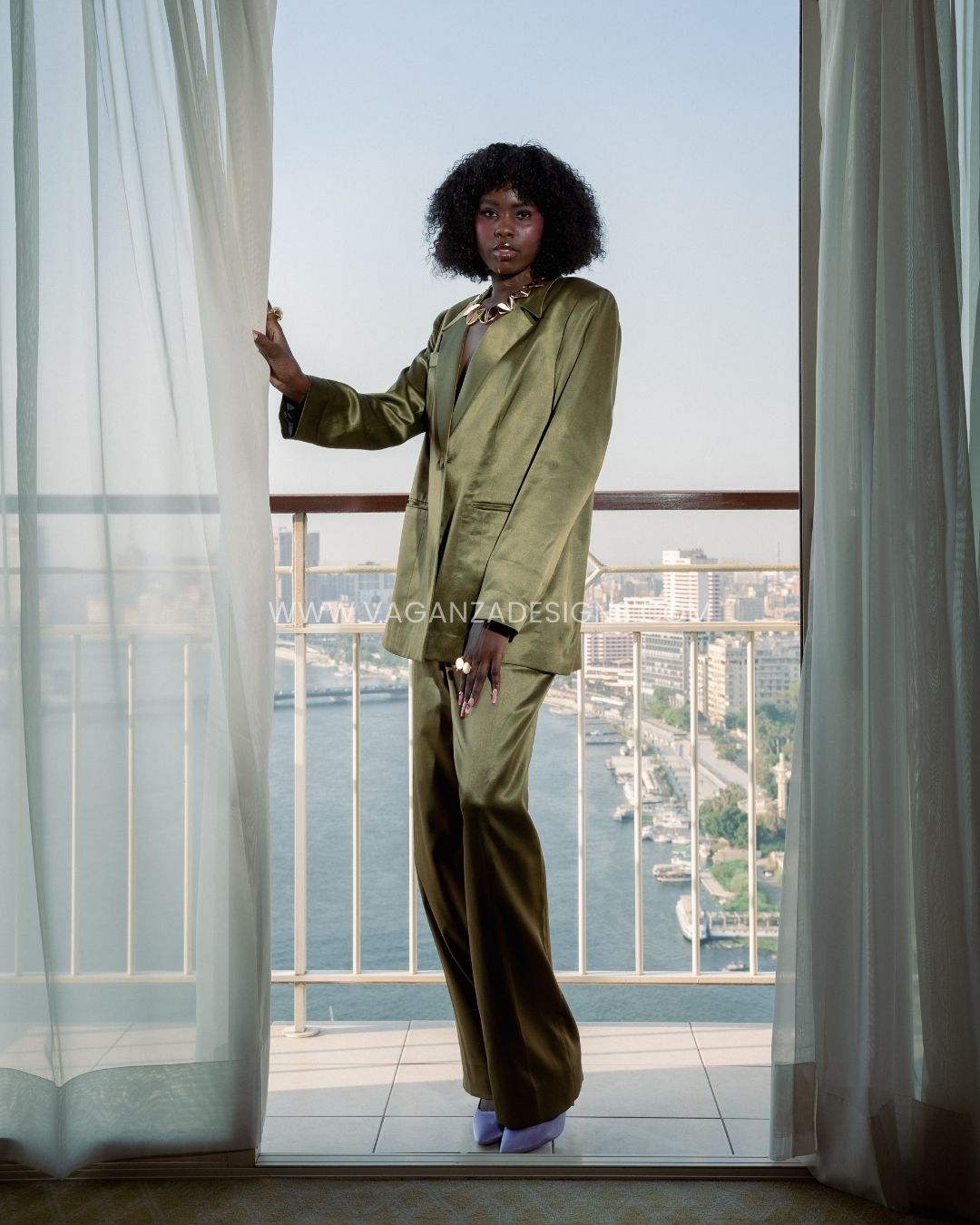 Olivina Suit