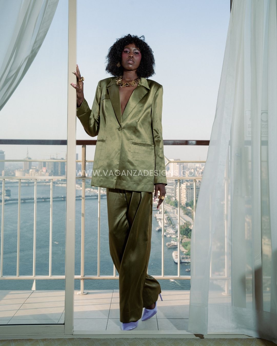 Olivina Suit